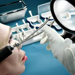 How Dental Retractors Improve Visibility and Efficiency During Procedures