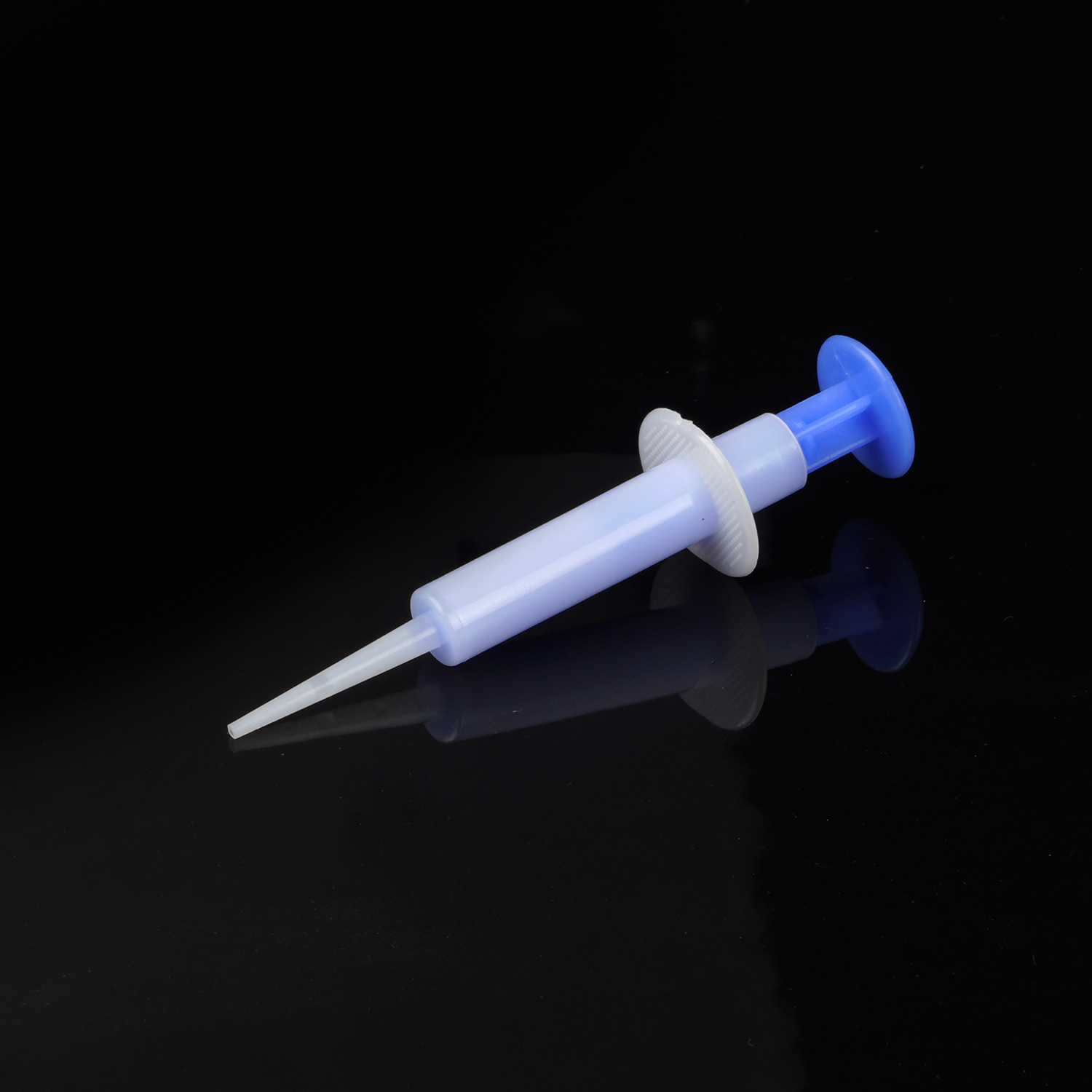Injecting device